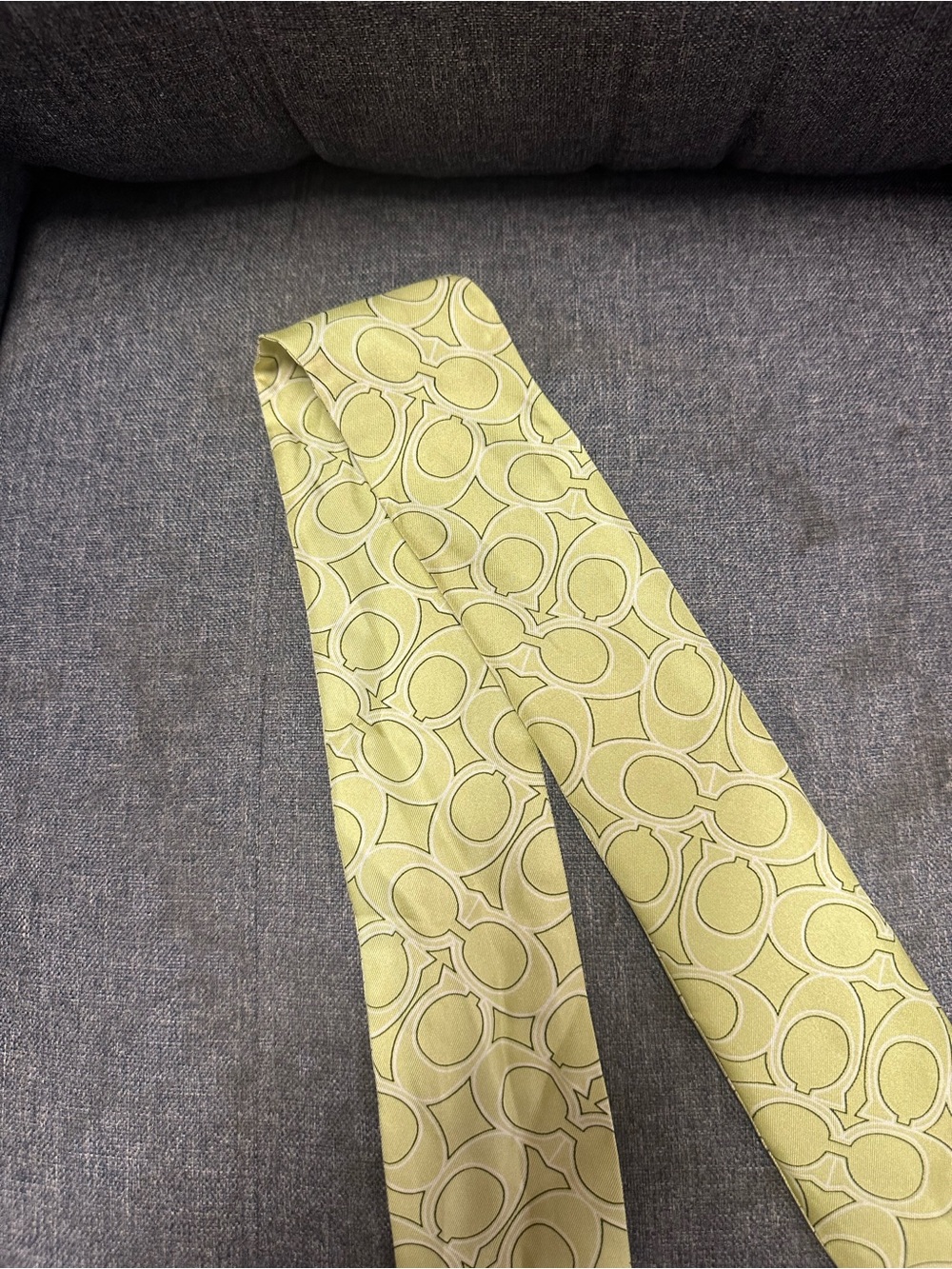 Coach Signature Patterned Skinny Scarf / Twilly - Picture 4 of 7